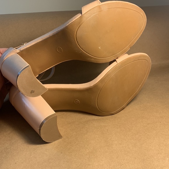 Herstyle Rosemmina Womens Open Toe Ankle Strap Chunky Block Heel Sandals 10M - Picture 6 of 7